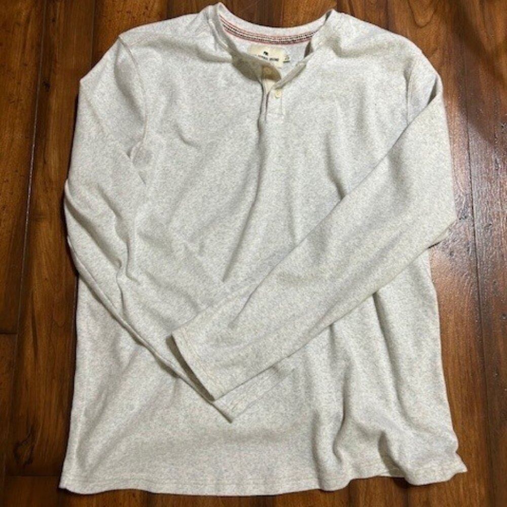 The Normal Brand light gray men's henley - size XL
